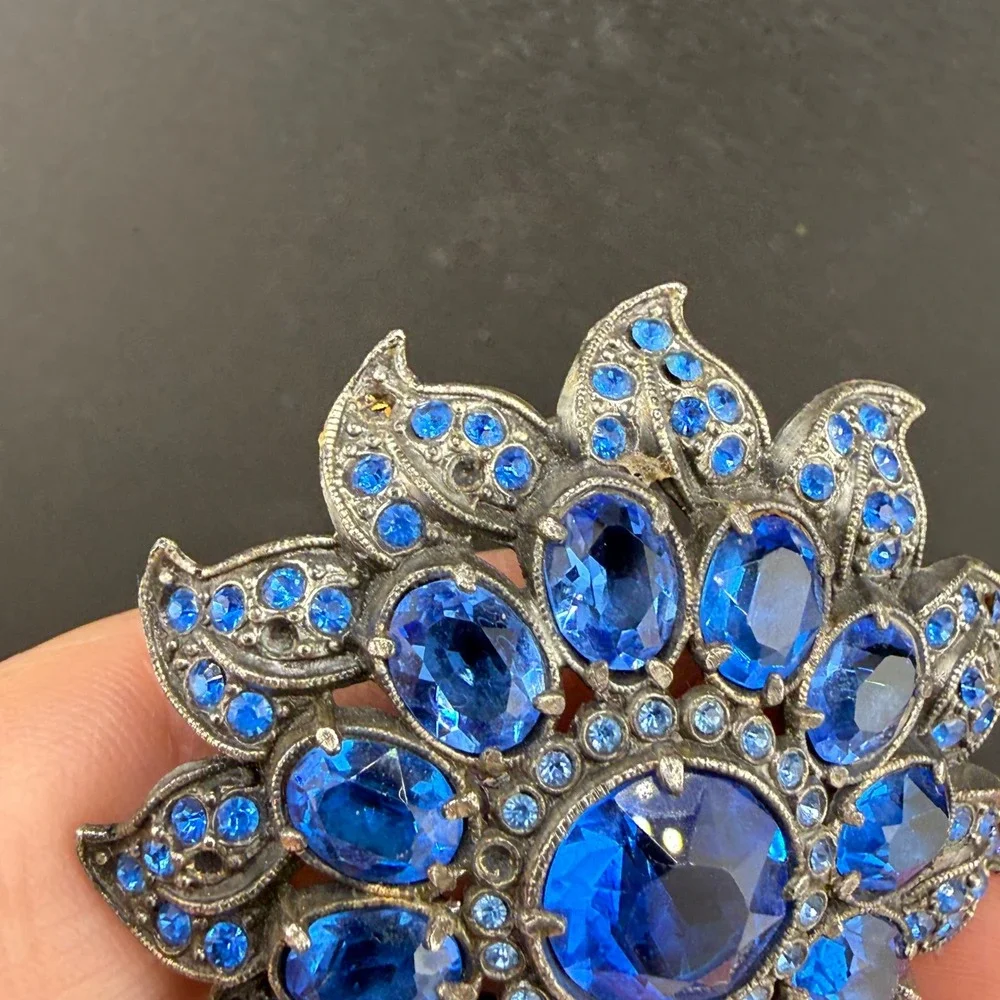 Vintage Pot Metal Brooch Blue Rhinestone Sunflower Brooch Floral  Large